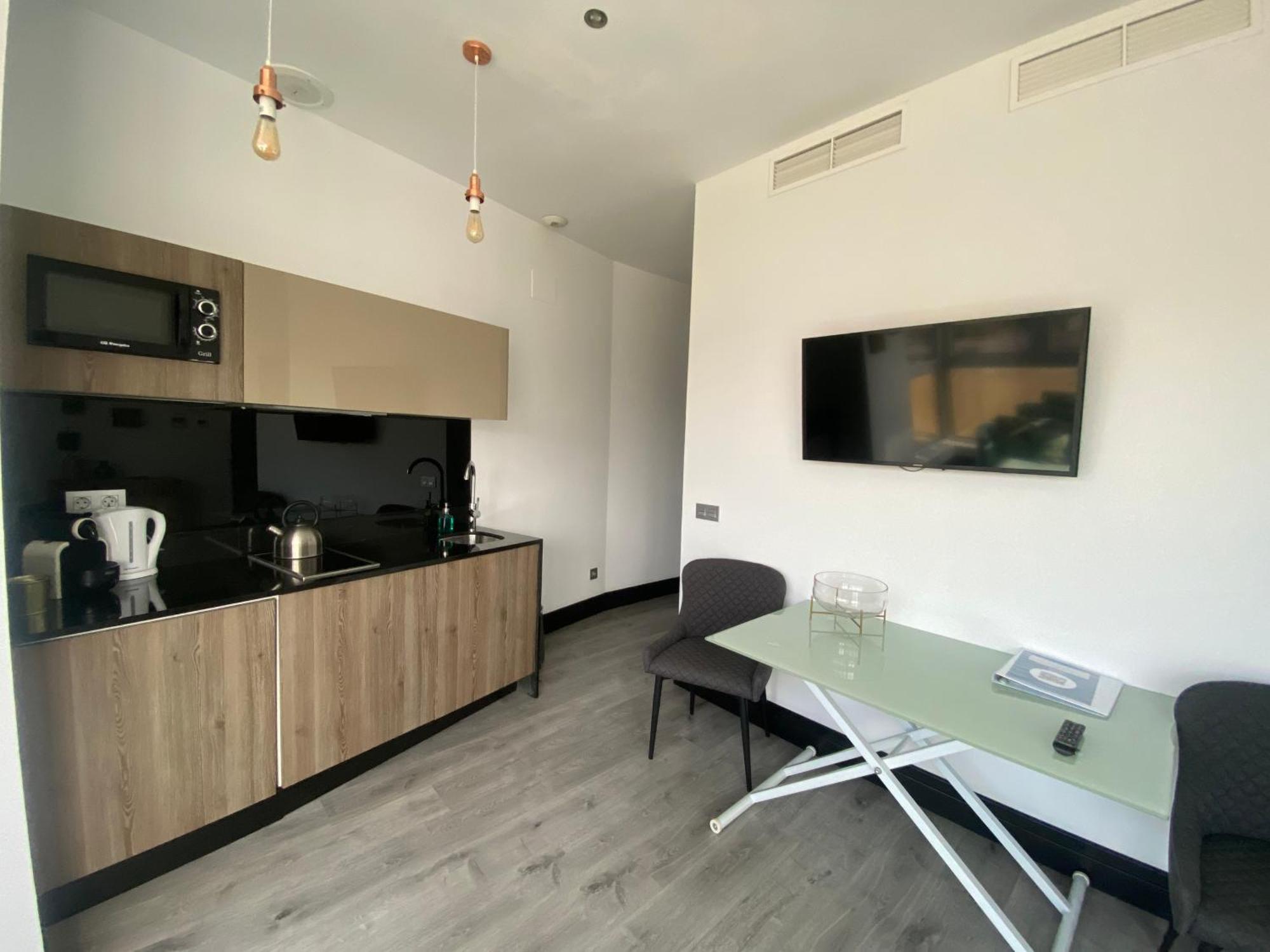 Stay U-Nique Apartments Rosaleda مالقة المظهر الخارجي الصورة